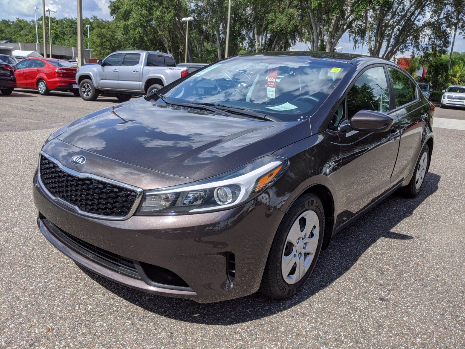 Certified Pre-Owned 2017 Kia Forte LX FWD 4dr Car