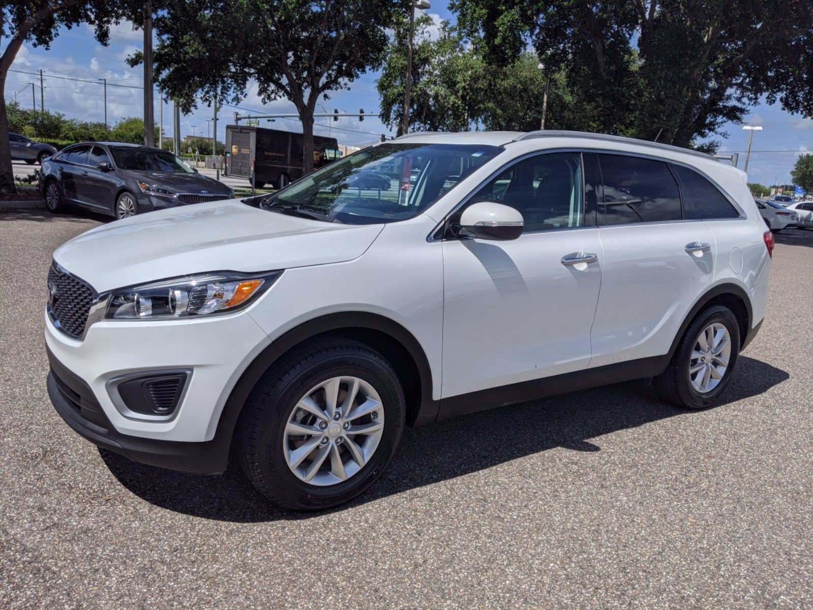 Certified Pre-Owned 2017 Kia Sorento LX FWD Sport Utility